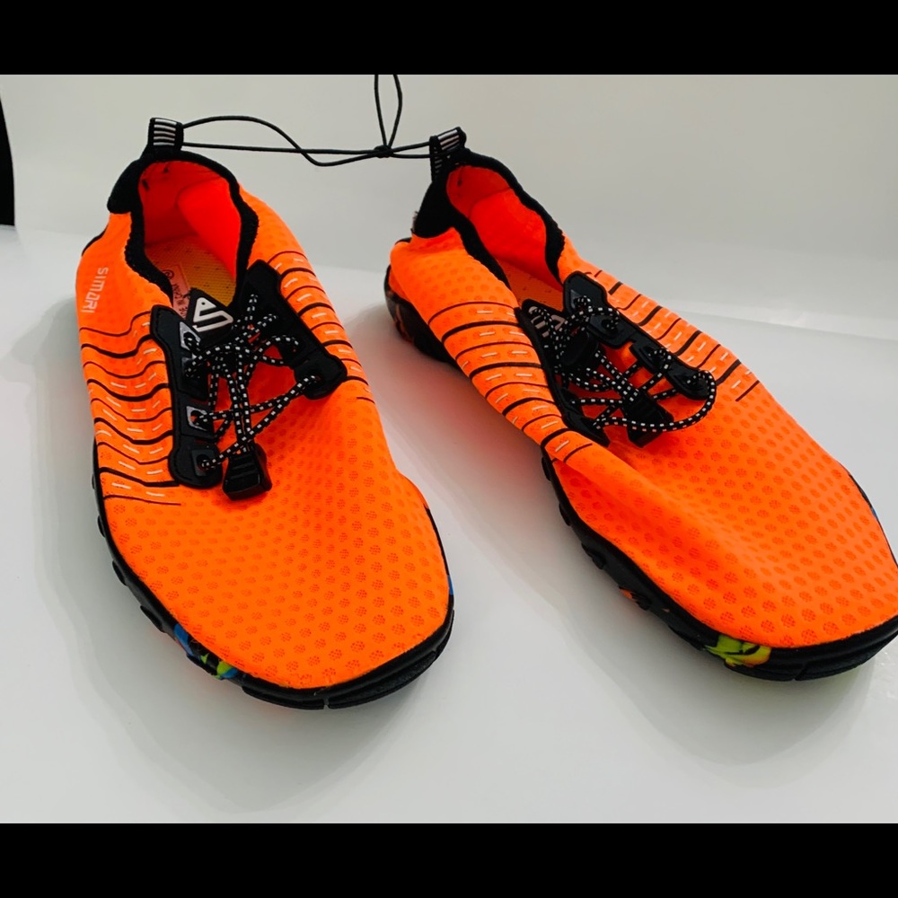 Simari, New Without Tags, Orange/Black Wet Shoes, Size (42)
